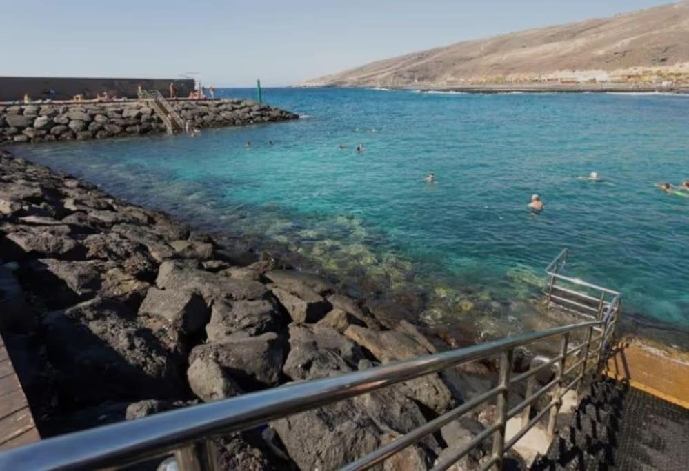 Piso Nuevo En El Puertito De Gueimar Al Lado Del Mar Realizamos Servicio De Excursiones Con Guia Puertito de Guimar Bagian luar foto