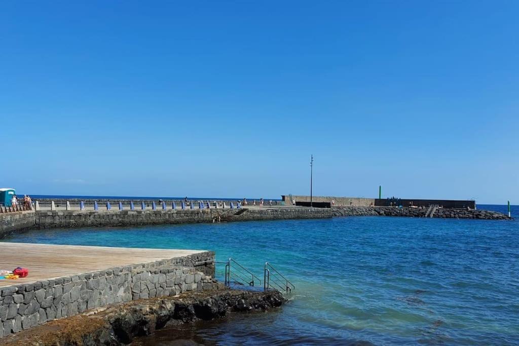 Piso Nuevo En El Puertito De Gueimar Al Lado Del Mar Realizamos Servicio De Excursiones Con Guia Puertito de Guimar Bagian luar foto